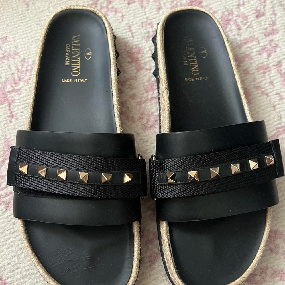 Valentino Garavani Black Leather Gold Stud Espadrille Slide Sandals